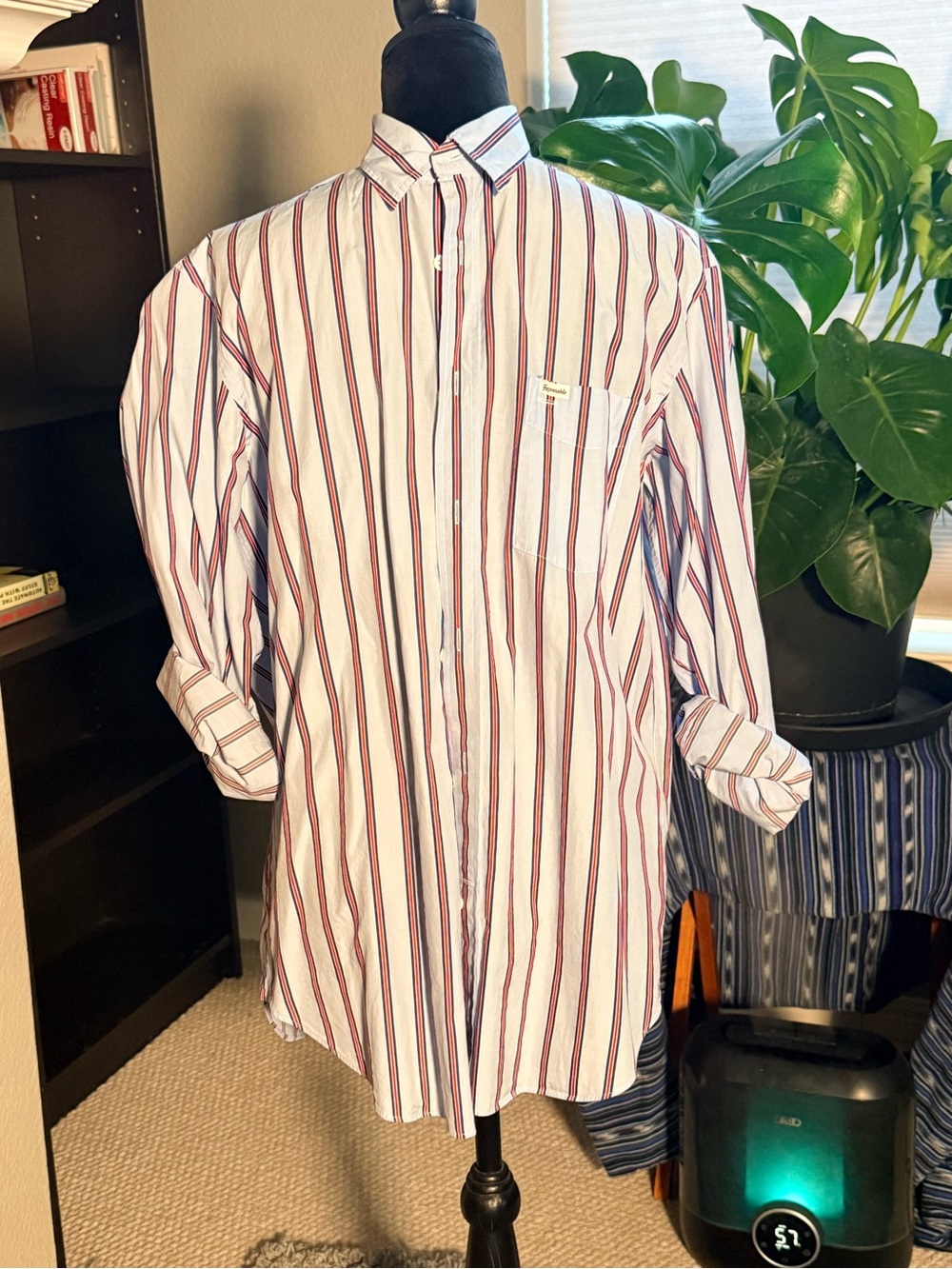Men’s striped button down - Picture 2 of 4